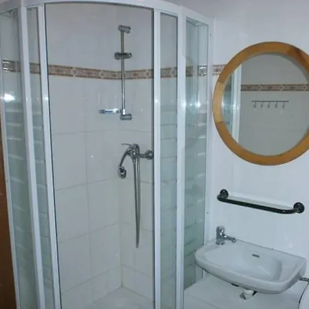 Horska Chata Roubenka Strážné Zimmer foto